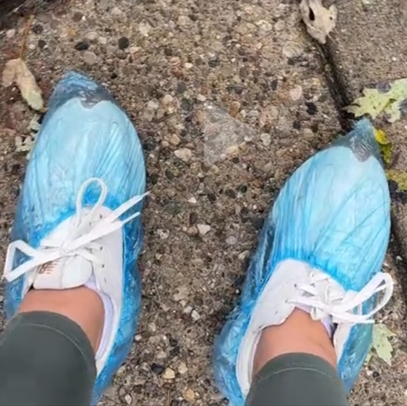 Reusable Shoe Blue Covers 10 pairs NWT - Picture 6 of 8